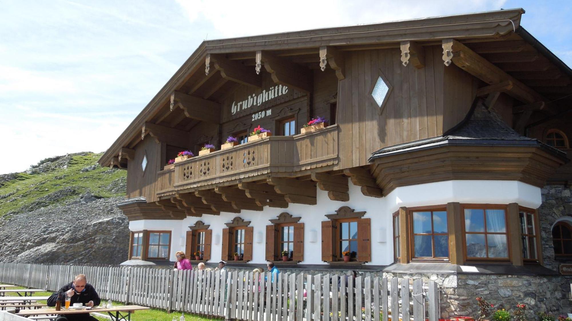 레르모스 Haus Bergkranz B&B 외부 사진