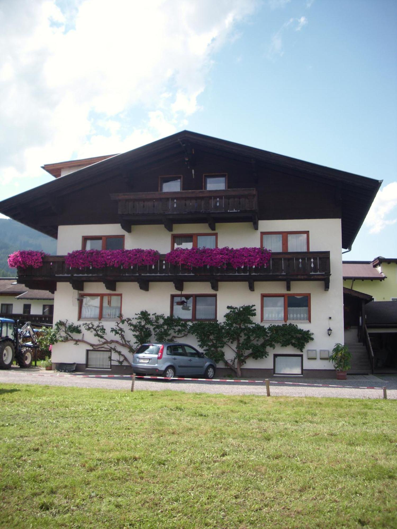 레르모스 Haus Bergkranz B&B 외부 사진